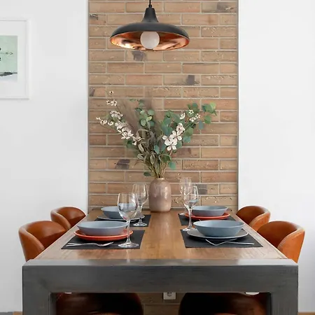 Modern Family With Parking And Balcony In The Center By Renters * Poznań
